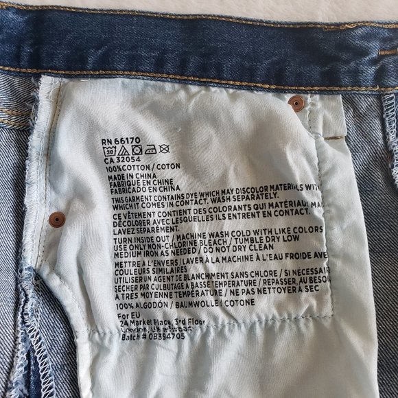 BDG Mid Rise Breezy Button Fly Frayed Sie Slit Denim Shorts SZ 29 - Picture 12 of 14